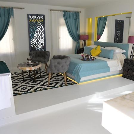 Marge Hotel Çeşme Rom bilde